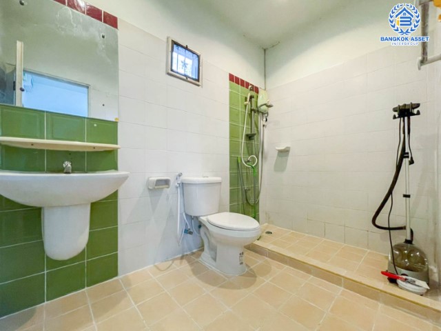 *****ทาวน์เฮ้าส์มือสองย่านกรุงเทพมหานคร ม.พฤกษาวิลล์3 ดอนเมือง #หลังมุม เนื้อที่ 23.3 ตร.ว. ฟังก์ชัน 3 ห้องนอน 2 ห้องน้ำ 1 ที่จอดรถ ราคาดีขายตามสภาพ ใกล้รถไฟฟ้าสายสีแดง "สถานีดอนเมือง" และทางด่วน "ศรีสมาน" จองด่วน!